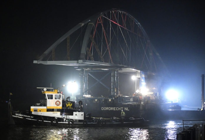 6Fietsbrug