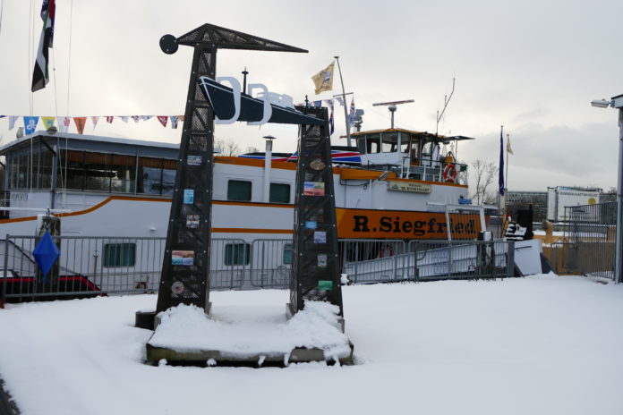RenéSiegfried-sneeuw-Dordrecht-12122017LeoS (9)