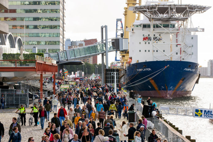 Wereldhavendagen drukte op de kade