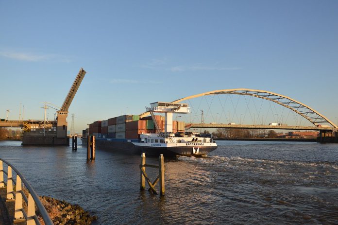 Papendrecht Merwedebrug foto Henk Bezemer