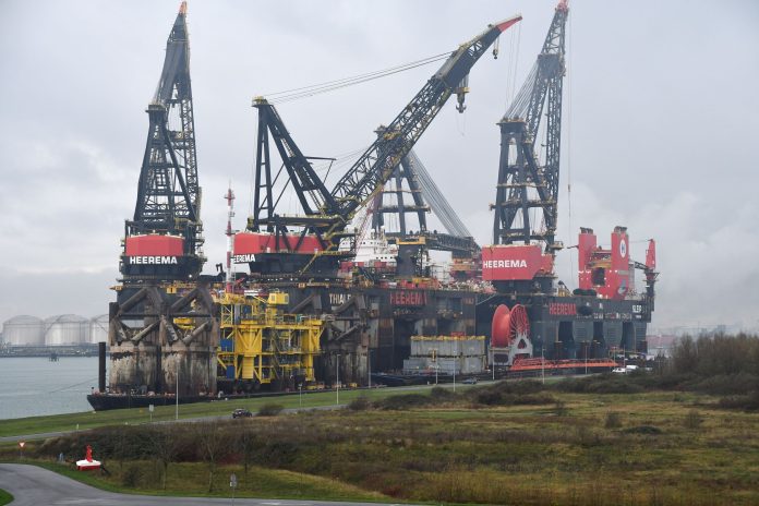 Heerema Walstroom foto Ries van Wendel de Joode