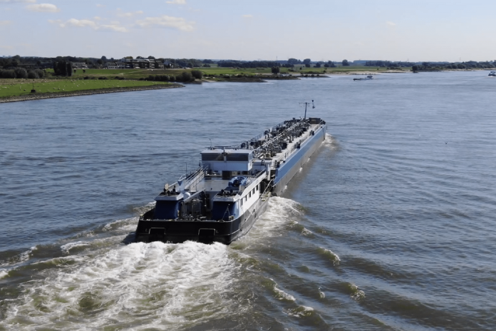 6Ontgassen Overtreding