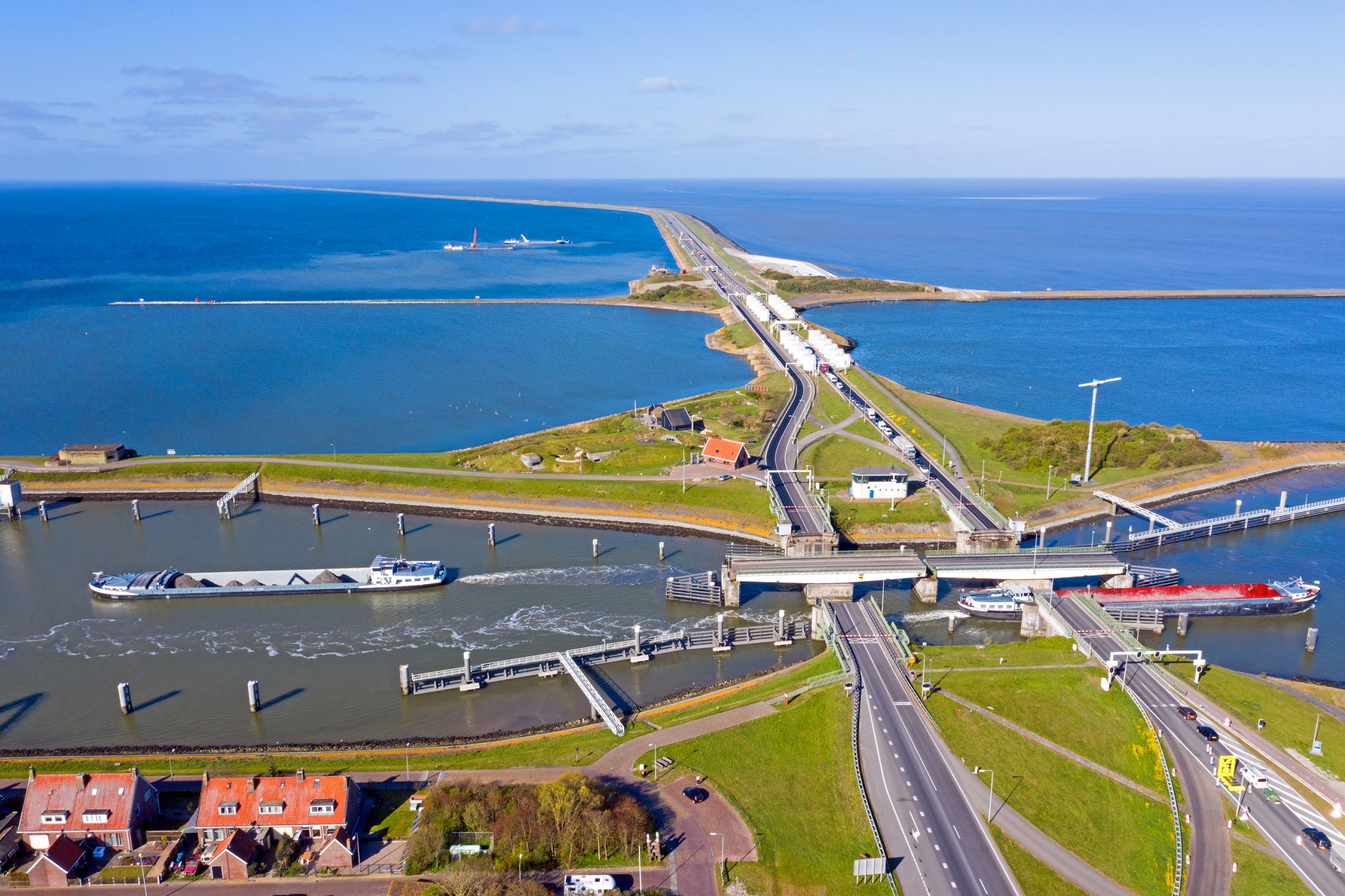 Verruiming Sluis Kornwerderzand staat op de tocht